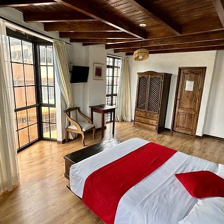 Hotel Noris Alausí Zewnętrze zdjęcie