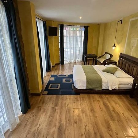 Hotel Noris Alausí Zewnętrze zdjęcie