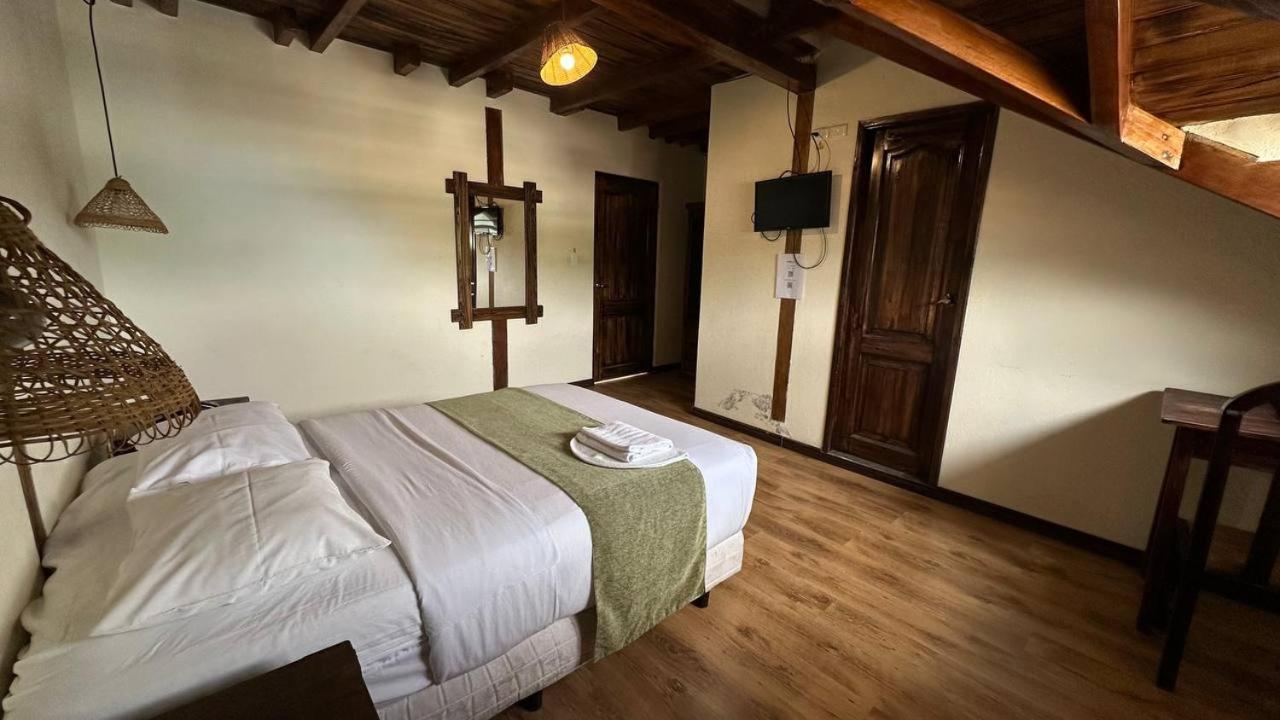 Hotel Noris Alausí Zewnętrze zdjęcie